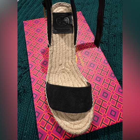 NWT TORY BURCH Laurel Wedge Espadrilles Wrap Around Straps - Picture 7 of 14